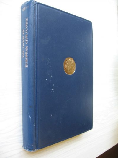 Vere Gordon Childe: The dawn of European civilization (1961)