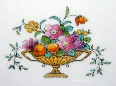 Carlton Shape dinner service by W.H. Grindley of Stoke - collection from Petersfield, Hampshire - Image 2